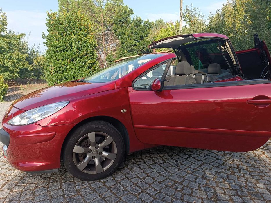 Carro Peugeot diesel cabrio