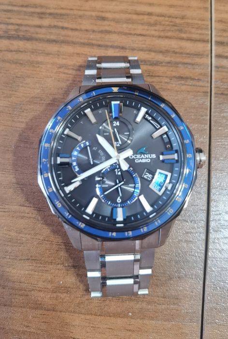 Casio Oceanus OCW-G2000 1AJF GPS Bluetooth Radio Control