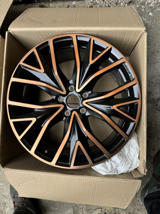 Felga 8,0x19 ET49 Cupra Leon 5FA ŁADNA