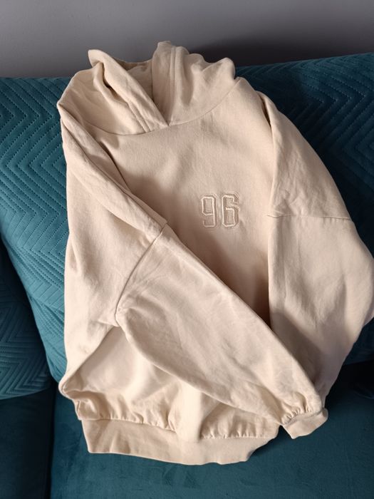 Bluza młodzieżowa 11 12 lat kremowa