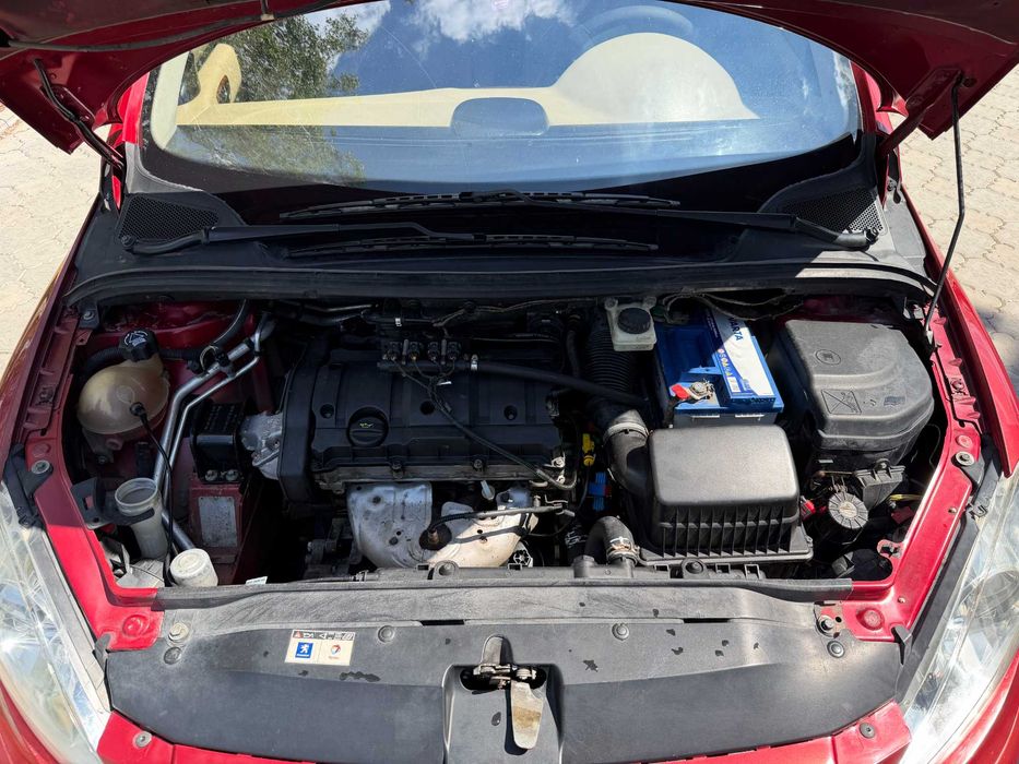 Продам Peugeot 307 2004р 1.6 Газ/бензин.Автомат