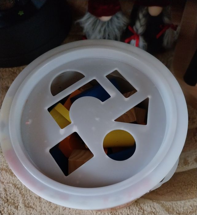 Klocki drewniane w wiaderku