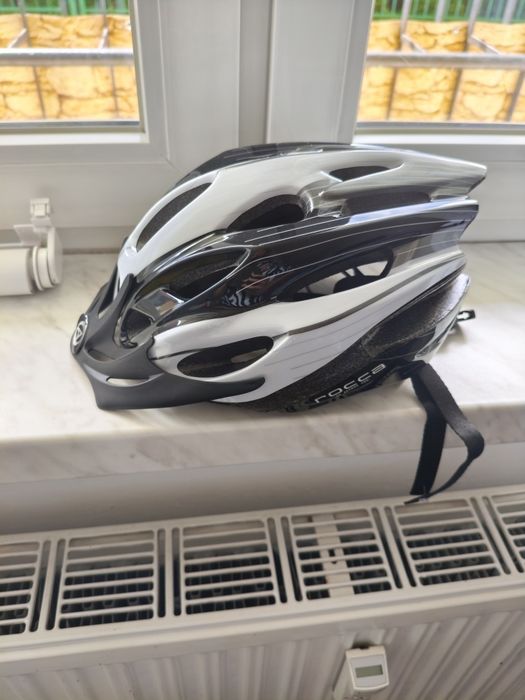 Kask rowerowy sportowy