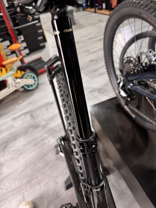 RockShox Reverb NOVO