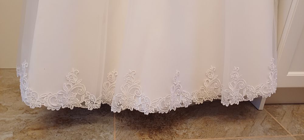 Biała suknia ślubna koronka S/36, dł. 155cm, warstwy 4