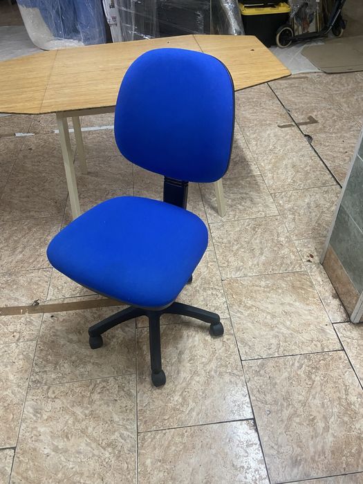 Cadeira de escritorio como nova