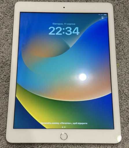 iPad 5 (2017) A1822 32Gb Silver | АКБ 88% | Чистий iCloud