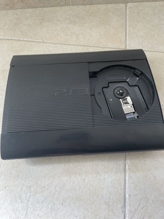 Ps3 super slim bom estado tudo a funcionar