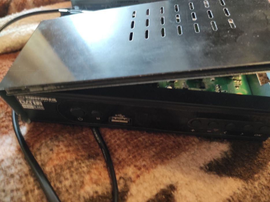 Dekoder esperanza dvbt 2 EV106 R, 2szt uszkodzone nie reaguja