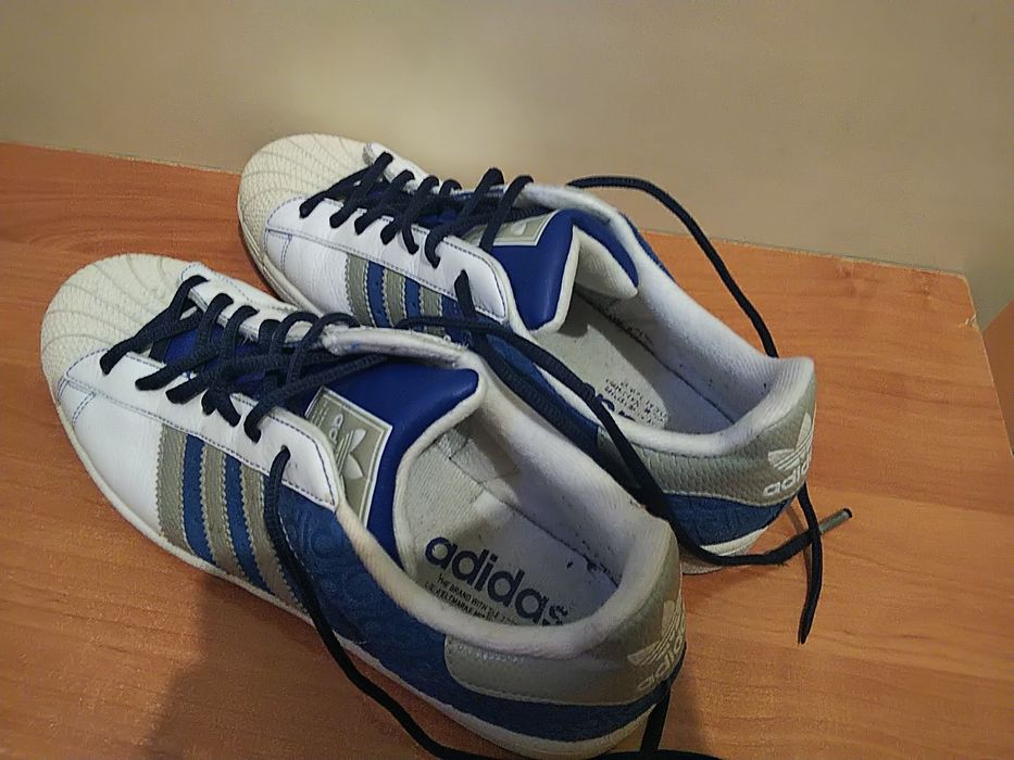 Adidas superstar