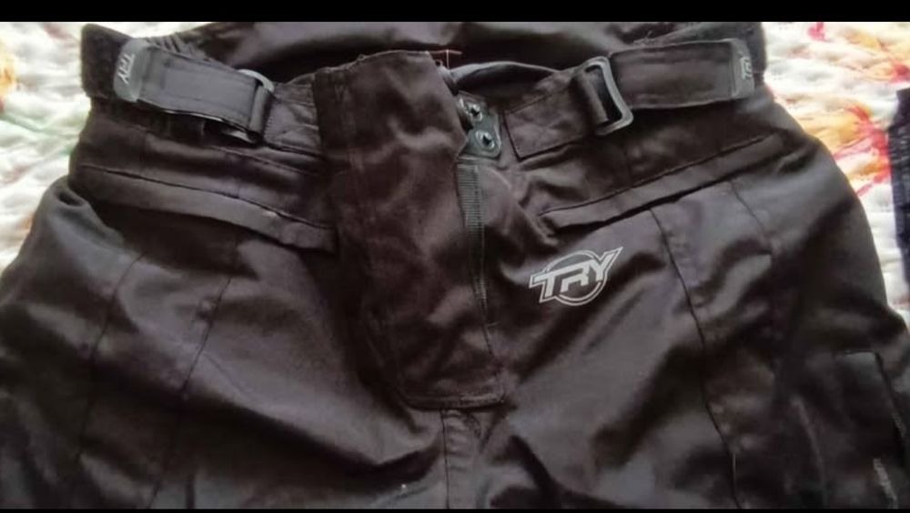 Calcas motard impermeáveis mulher