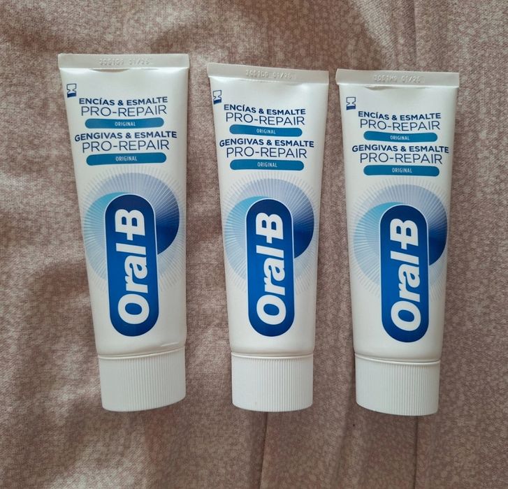 Pasta de dentes Oral-B