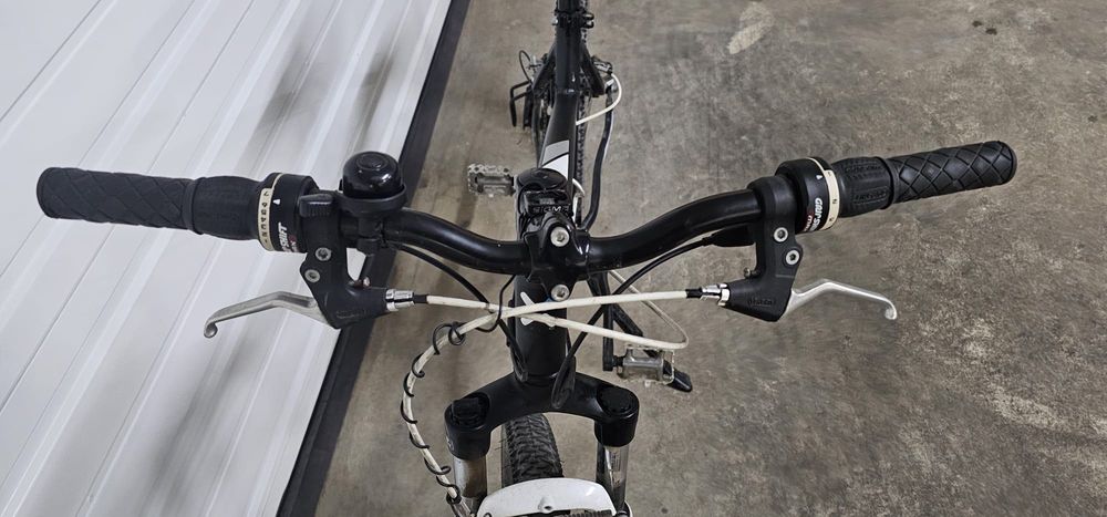 Bicicleta Btwin RockRider 340