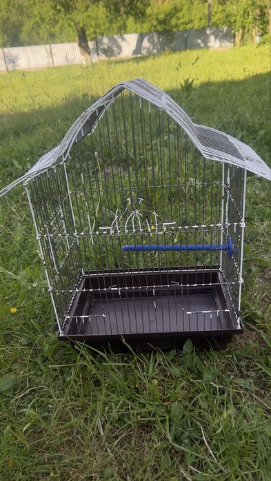Продам клітку для папуги