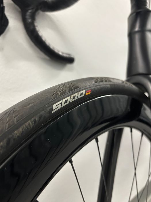 Rower szosowy AERO full karbon