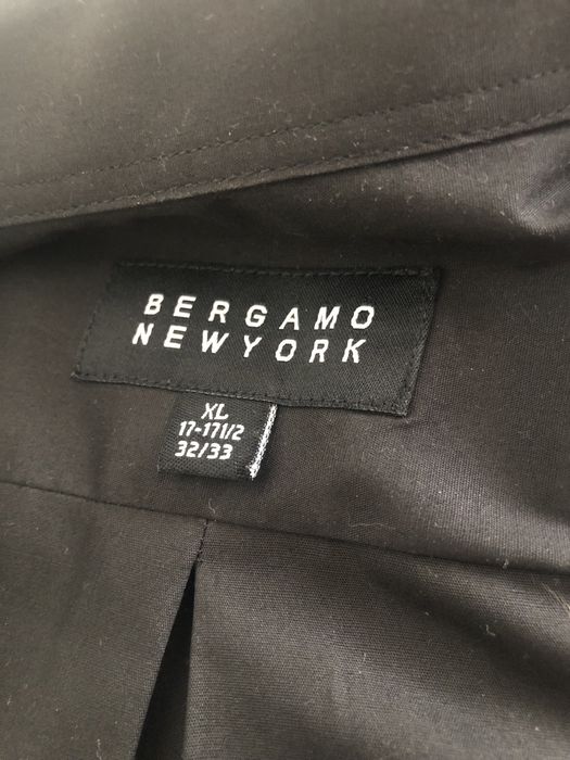 Vendo camisa preta da Bergamo New York