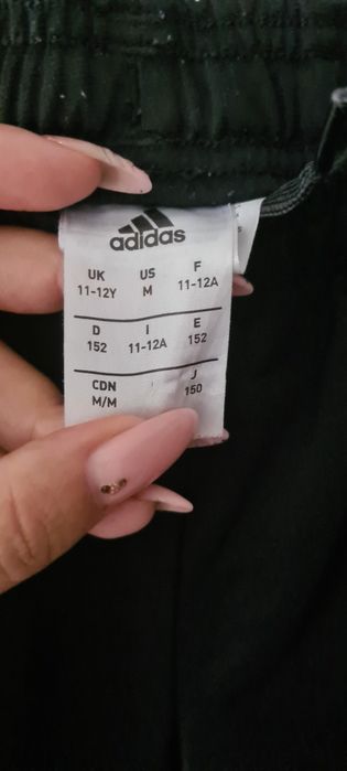 Spodnie Adidas, rozmiar 152