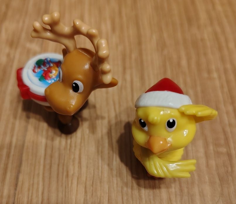 Figurki zabawki  kolekcjonerskie  2013 r Kinder  3 szt