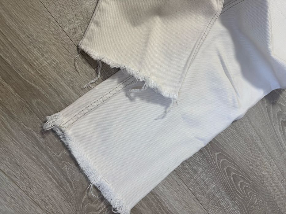 Білі джинси zara 38