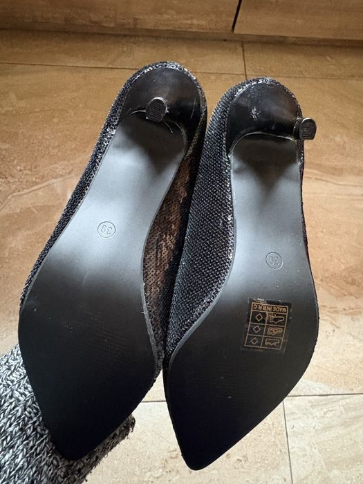Buty na obcasie