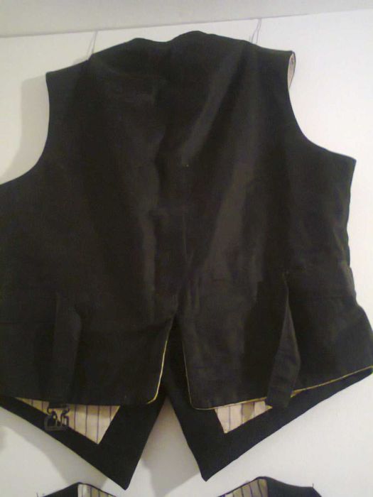 Coletes muito antigos ( dois )