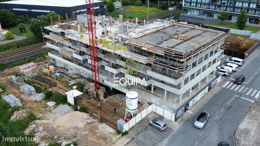 Apartamentos novos, Tipologia T-3, em Valongo, Distrito do Porto, a pa