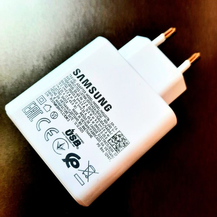 Швидкісна зарядка 45W Samsung PD Блок + Провід на 5А довжина 1,8 метра Type-C/Type-C