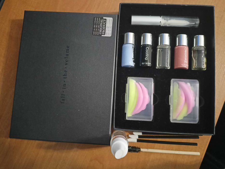 Zestaw do liftingu rzęs fall in the volume Noble lashes + GRATIS
