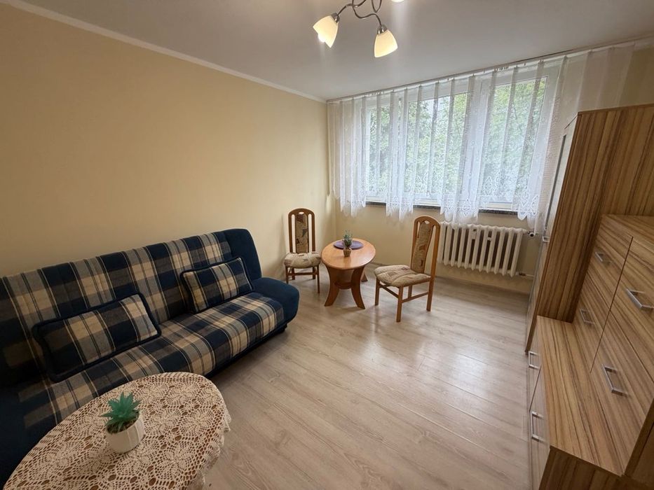 Gliwice, Centrum, Aleja Majowa. 21 mkw, kawalerka. I-sze piętro