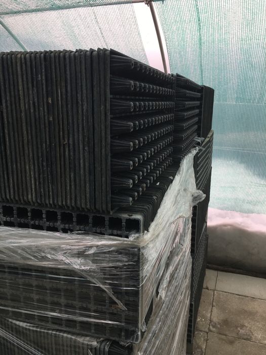 Multiplaty sztywne 112