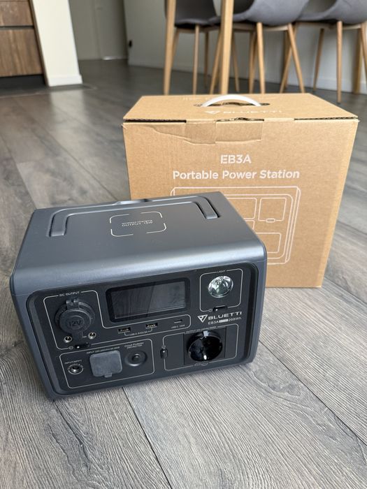 Портативна зарядна станція Bluetti EB3A