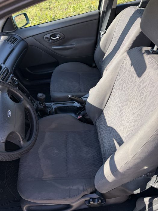 Vende-se Ford Mondeo (BNP) a gasóleo, ano 1999