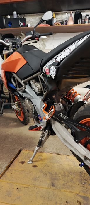 Aprilia 750 кубов