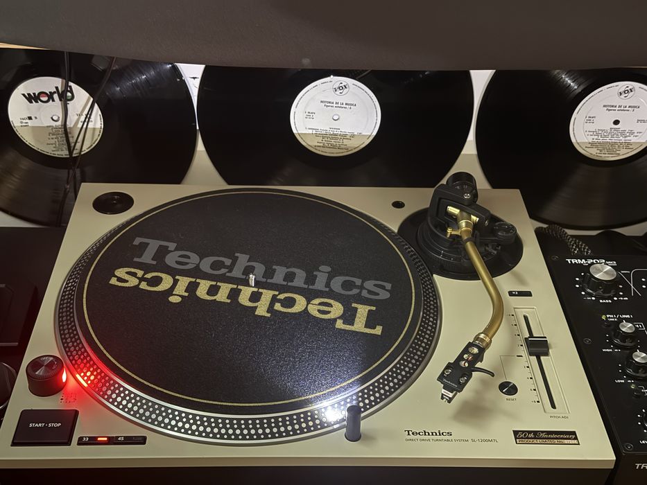 Technics SL 1200 M7LE 50th Aniv. Beige