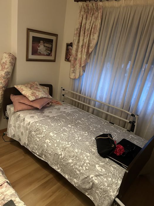 Cama Ortopédica c/ Comando