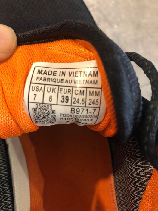 Термокросівки чорні