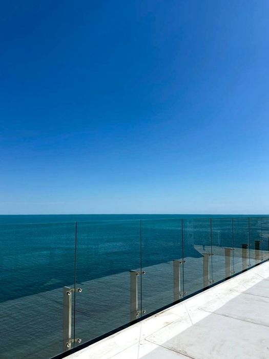 Аренда  премиального коттеджа  в Аркадии  с прямым  видом  на море