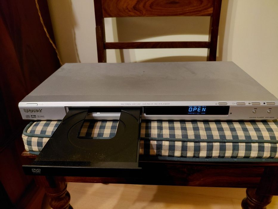 Leitor CD/DVD Sony DVP NS30