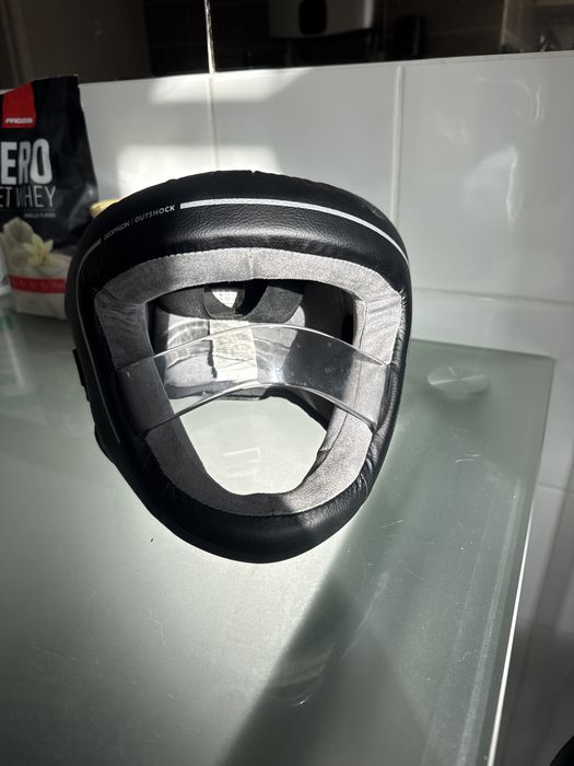 Capacete de boxe M