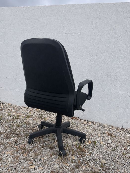 Cadeira de escritório giratoria