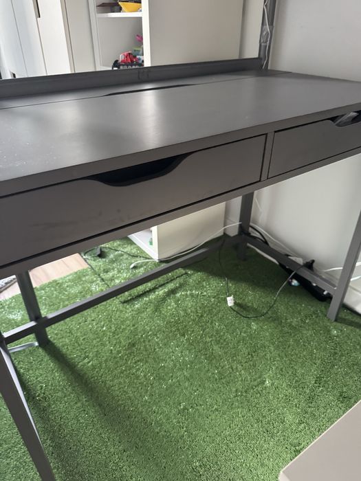 Biurko Ikea Alex ciemnoszare