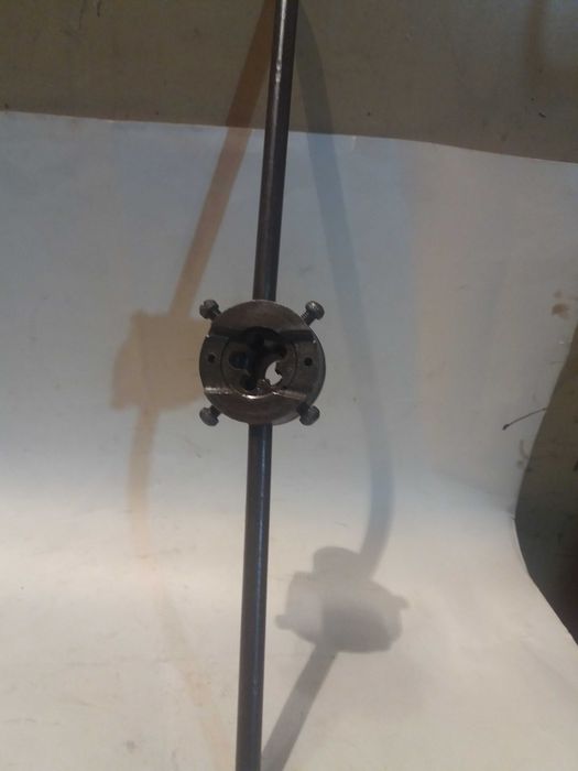 Ключи трубные' для нарезания резьбы