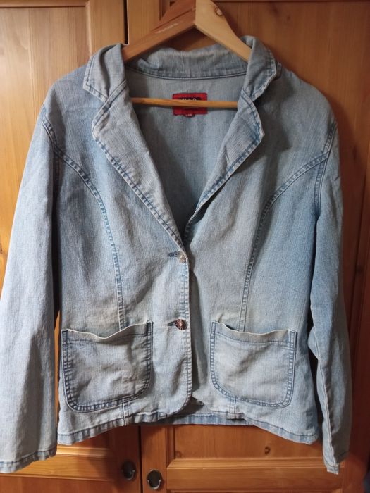 Jensowa damska marynarka