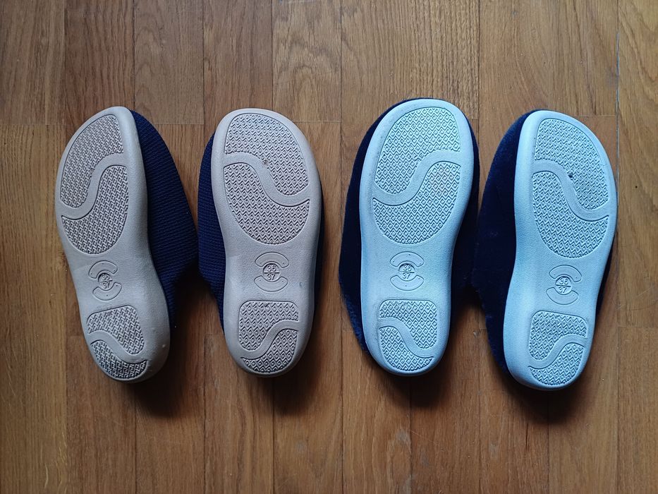 2 pares de chinelos/pantufas azuis escuros (36)