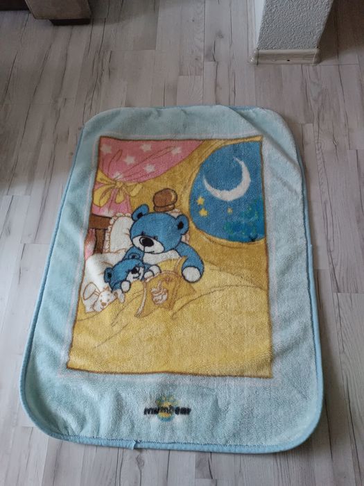 Gruby koc dla dziecka