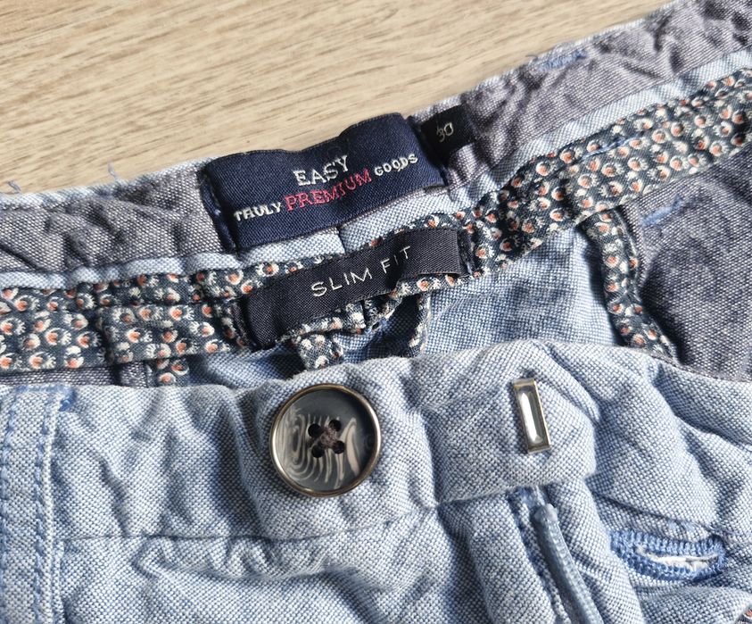 Spodenki * Szorty * Easy * Premium * Slim fit * 30