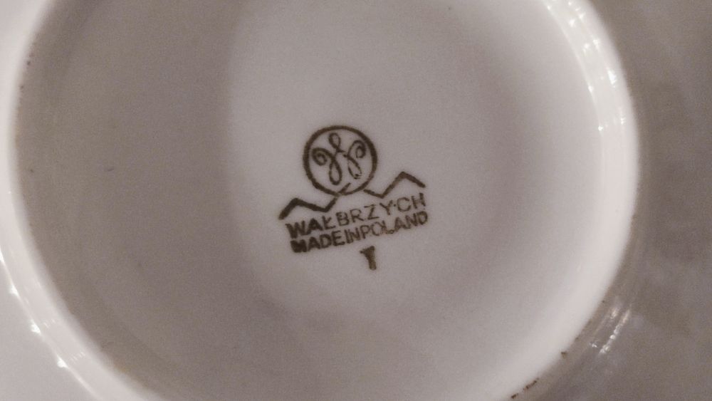 Wałbrzych Porcelana PRL glazurowana stan igła