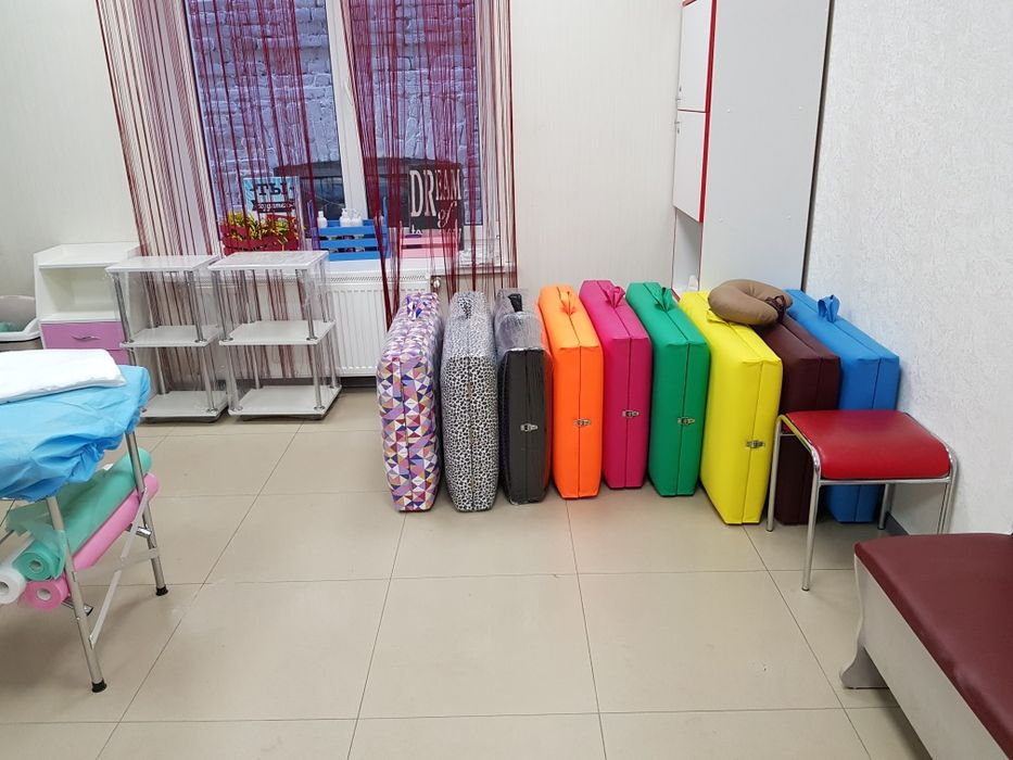 Масажний стіл Массажный стол Кушетка чемодан автомат Бровіст Косметоло