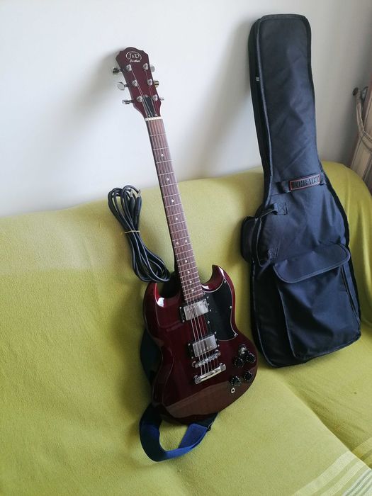 Guitarra Elétrica