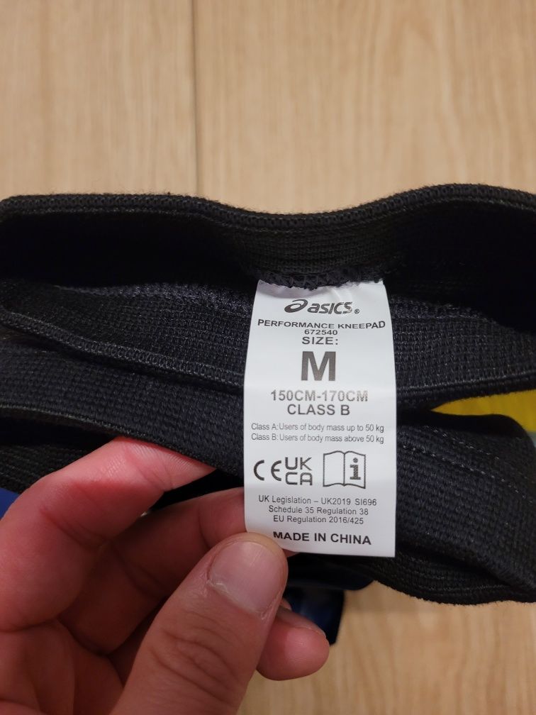 Nakolanniki asics performance hot sale